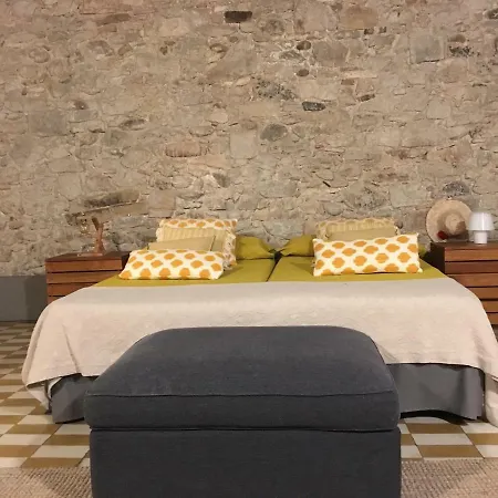 Barri Vell * Χιρόνα