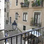 Barri Vell Appartement *