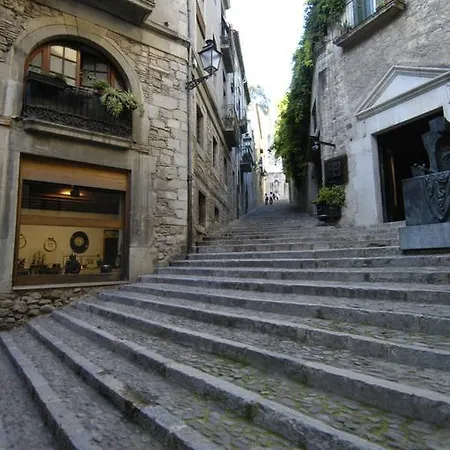 Barri Vell Appartement *